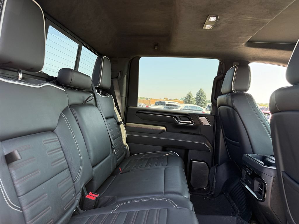 Used 2024 GMC Sierra 2500 AT4X AWD/4WD image 39