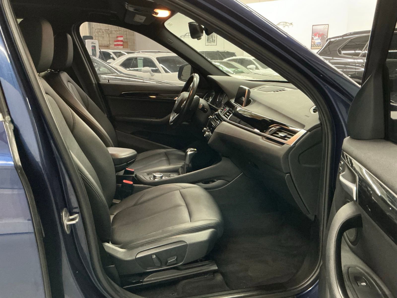 Used 2019 BMW X1 sDrive28i image 12