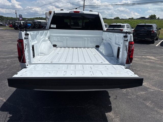New 2026 Ford F150 XLT w/ Equipment Group 302A MID AWD/4WD image 14
