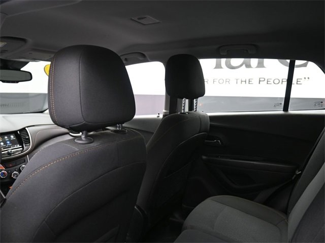 Used 2019 Chevrolet Trax LS image 24