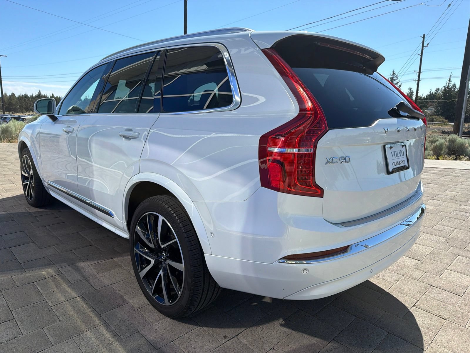 Used 2023 Volvo XC90 B6 Plus AWD/4WD image 5