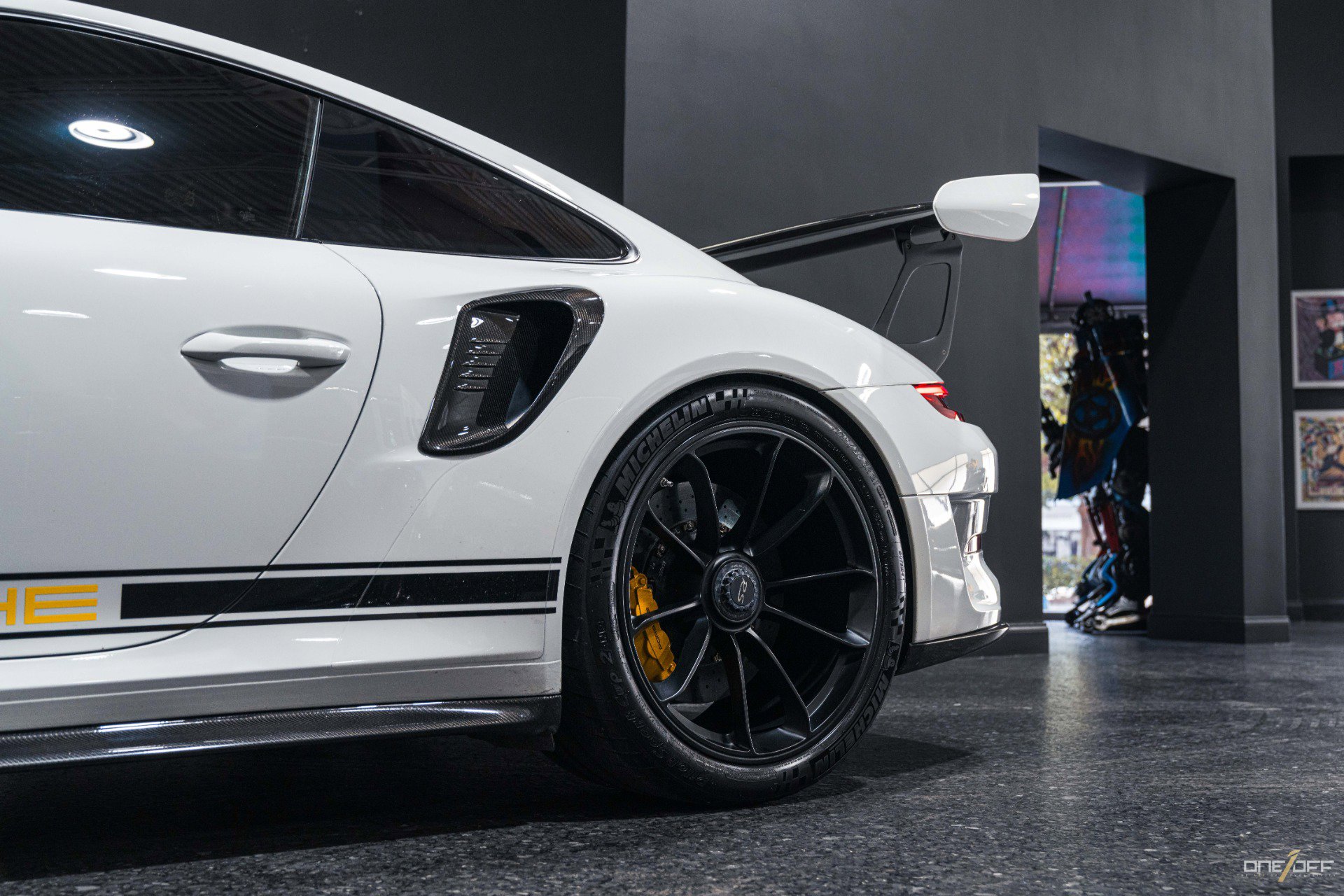 Used 2019 Porsche 911 GT3 RS image 6