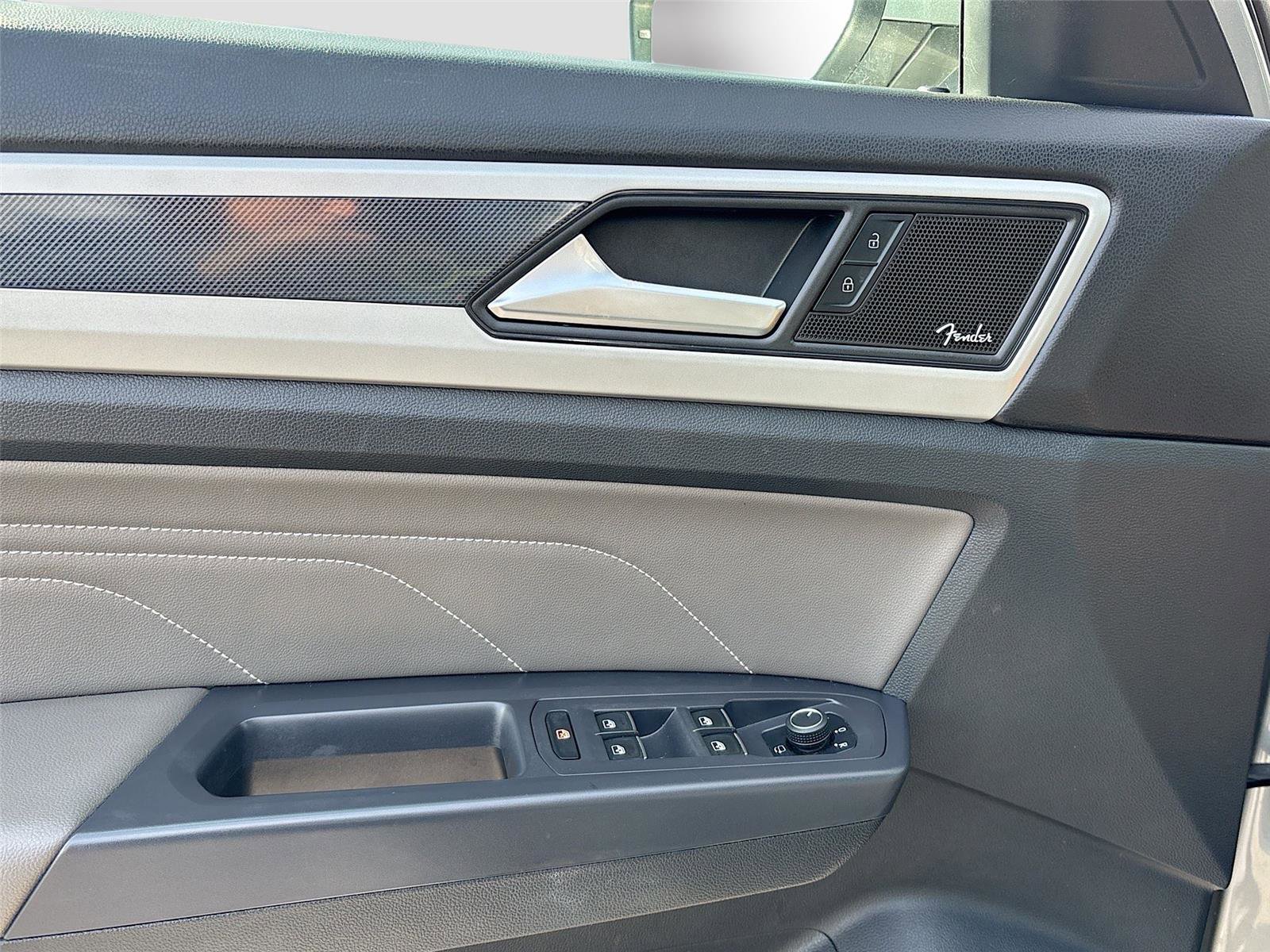 Used 2021 Volkswagen Atlas SEL Premium image 19