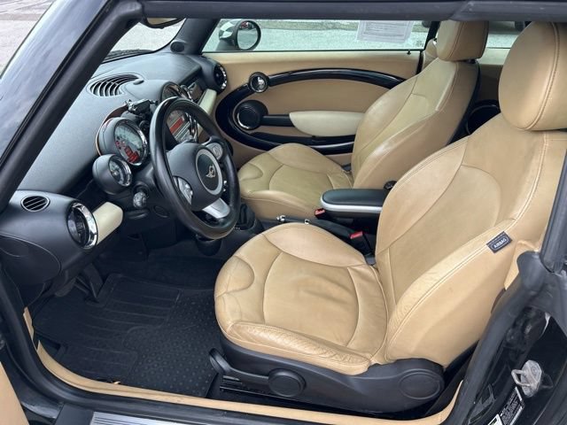 Used 2009 MINI Cooper Convertible FWD image 5