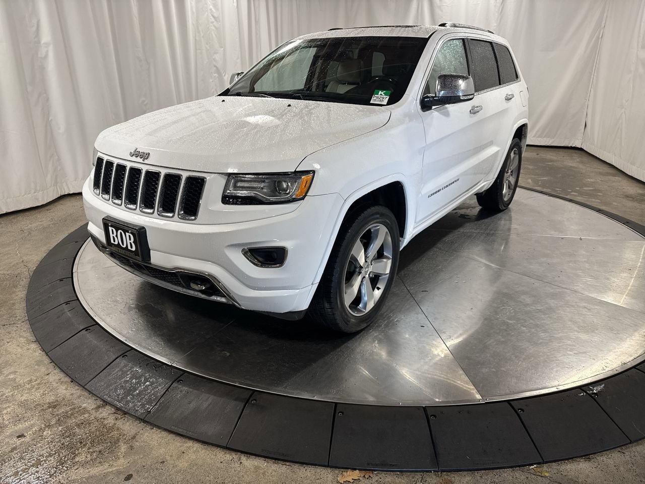 Used 2014 Jeep Grand Cherokee Overland w/ Advanced Technology Group