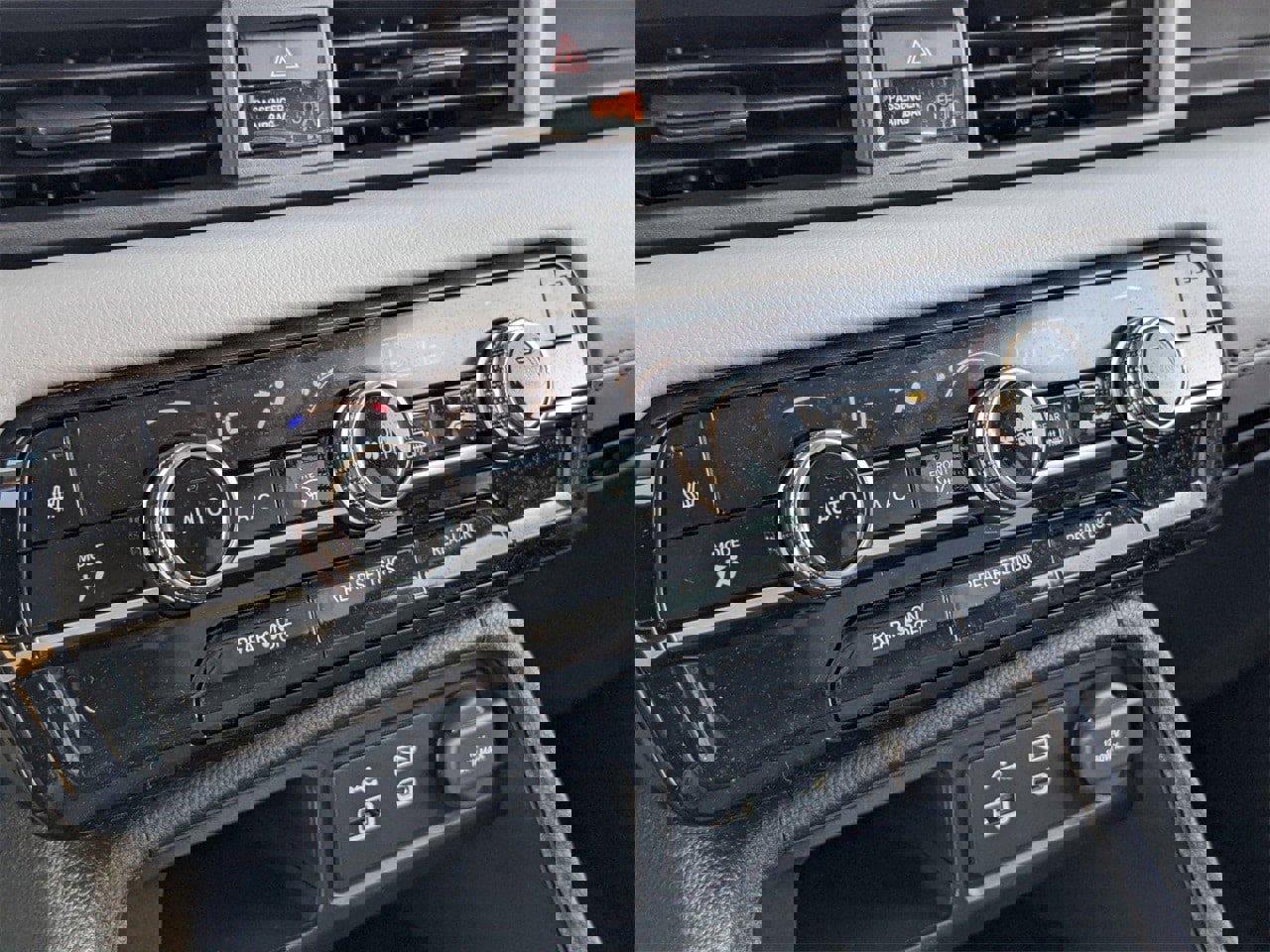 New 2025 Honda Pilot EX-L image 16