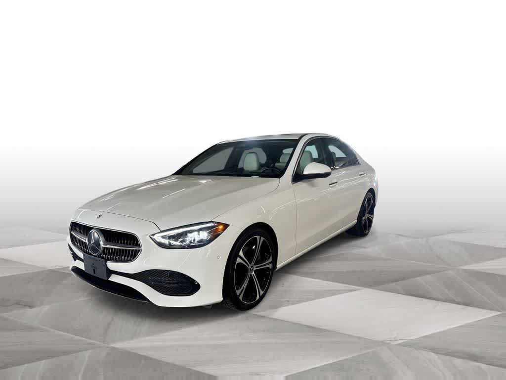 Used 2025 Mercedes-Benz C 300 Sedan image 4