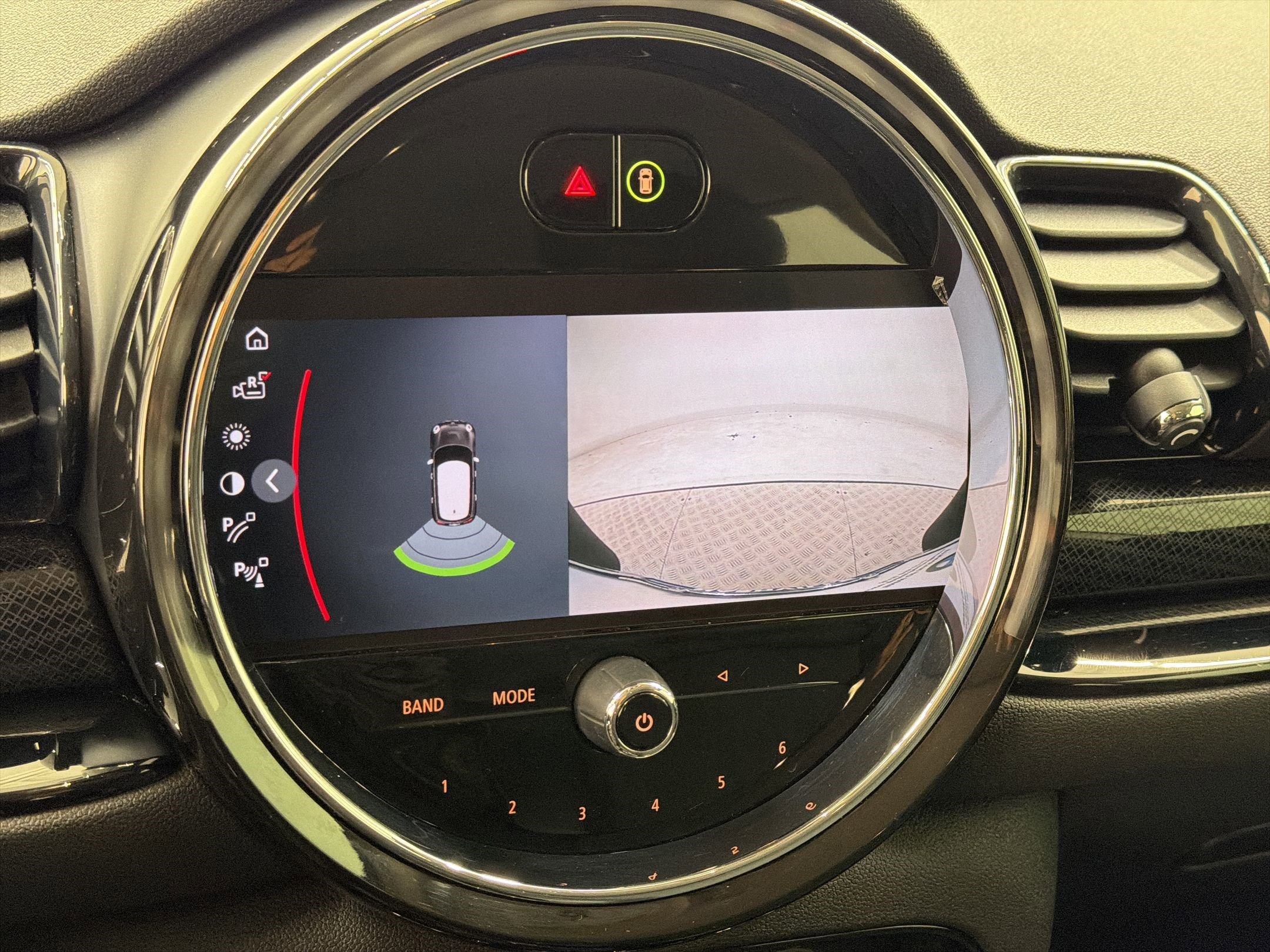 Used 2022 MINI Cooper Clubman S image 24