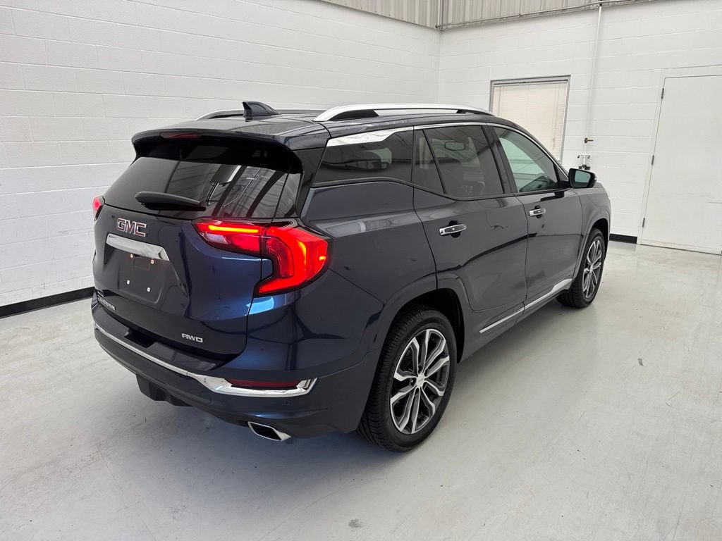 Used 2019 GMC Terrain Denali AWD/4WD image 9