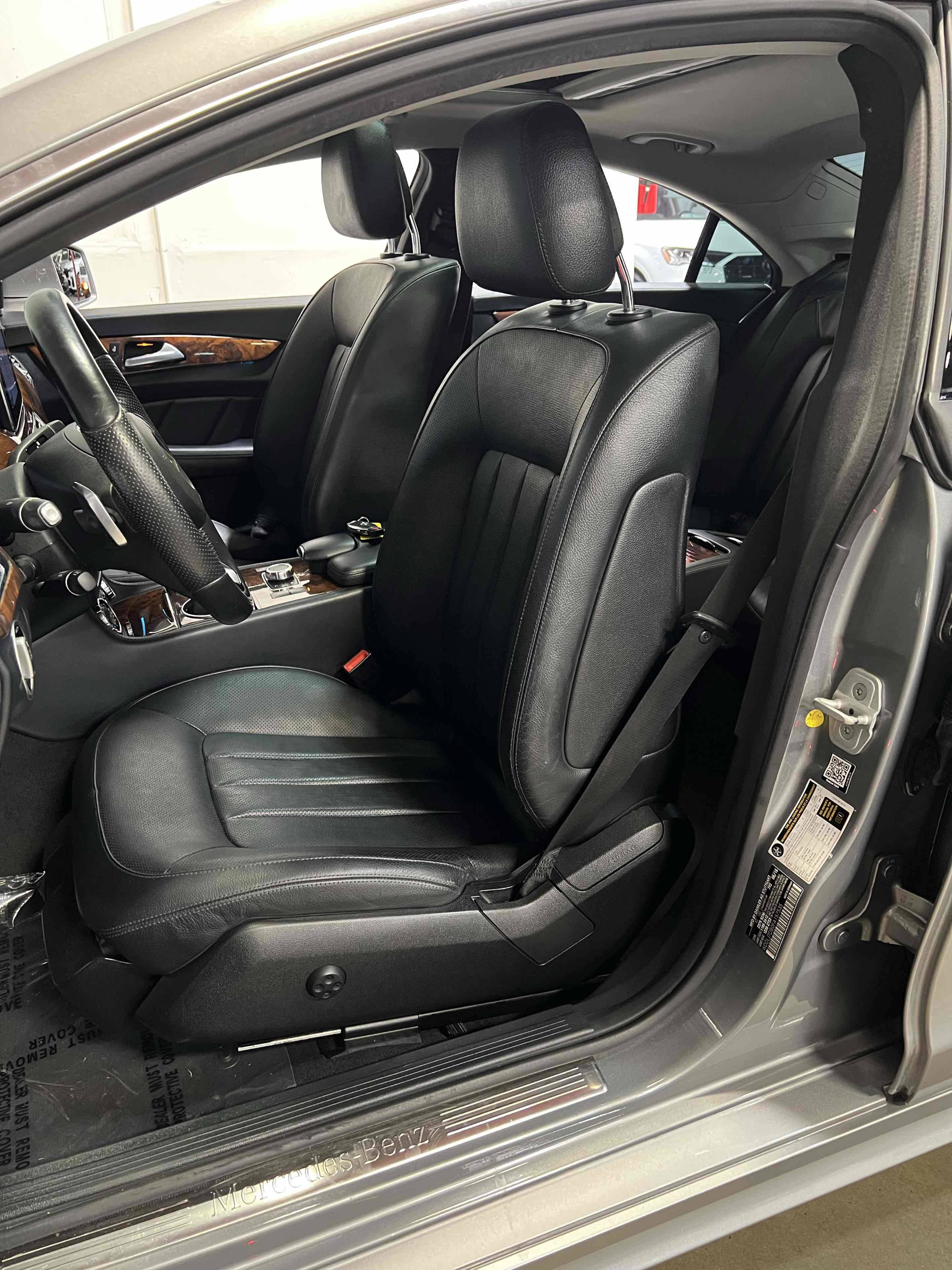 Used 2015 Mercedes-Benz CLS 550 image 34