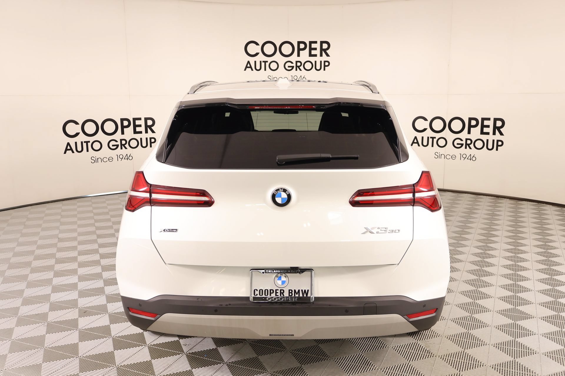 Used 2025 BMW X3 xDrive30i w/ Premium Package AWD/4WD image 23