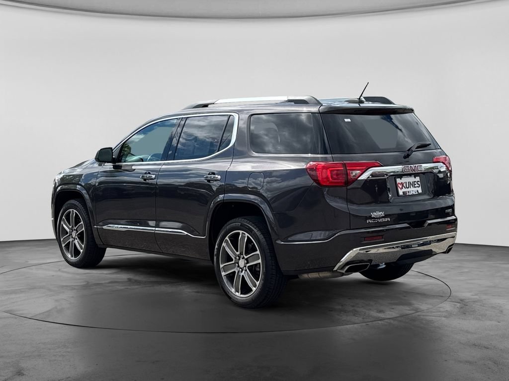 Used 2018 GMC Acadia Denali w/ Technology Package AWD/4WD image 8