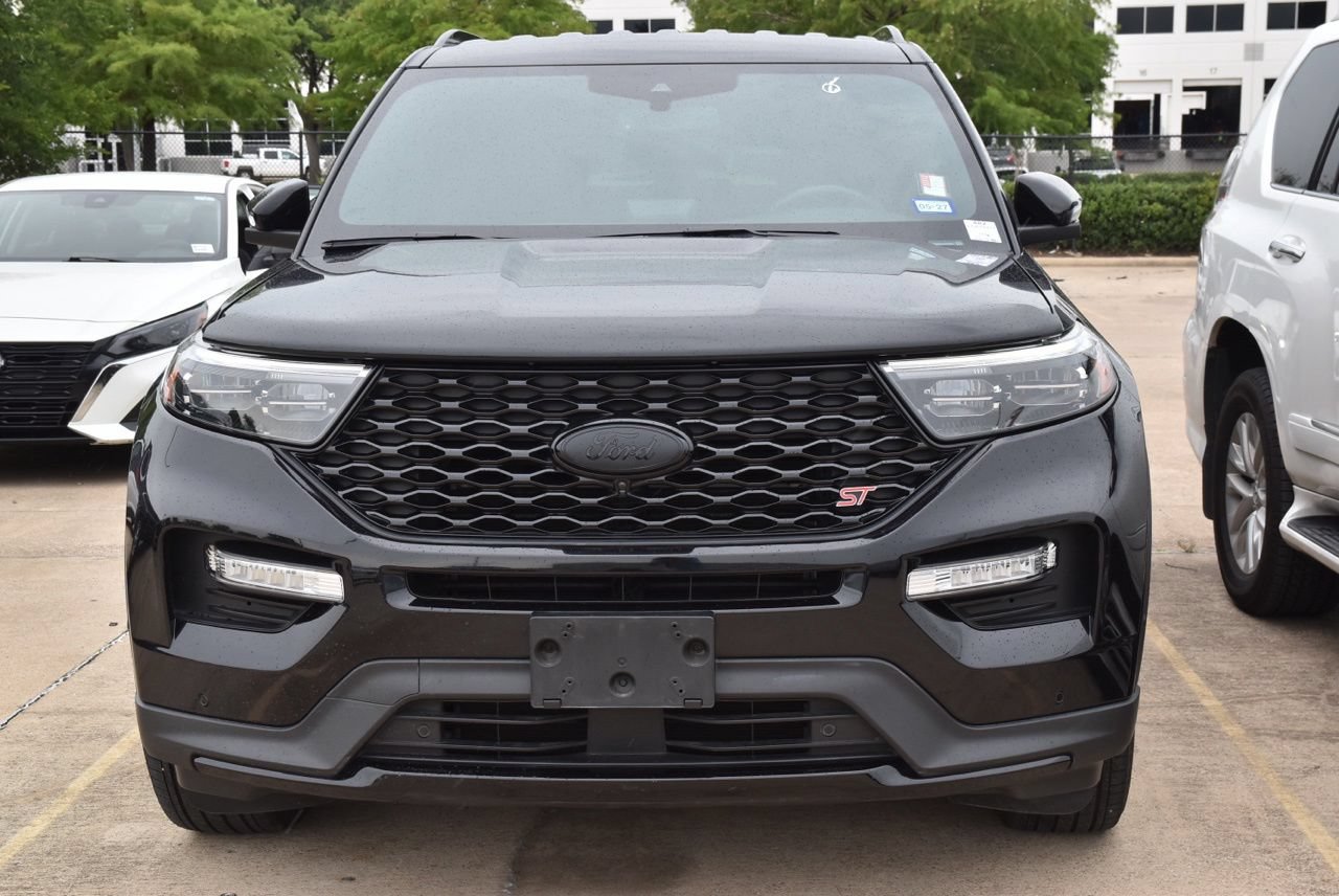 Used 2020 Ford Explorer ST w/ Premium Technology Package AWD/4WD image 3