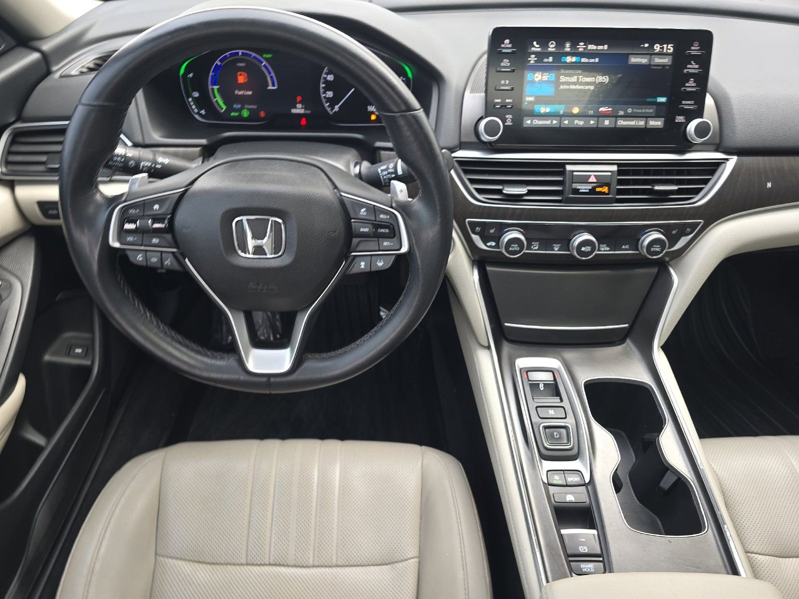 Used 2018 Honda Accord Touring image 13