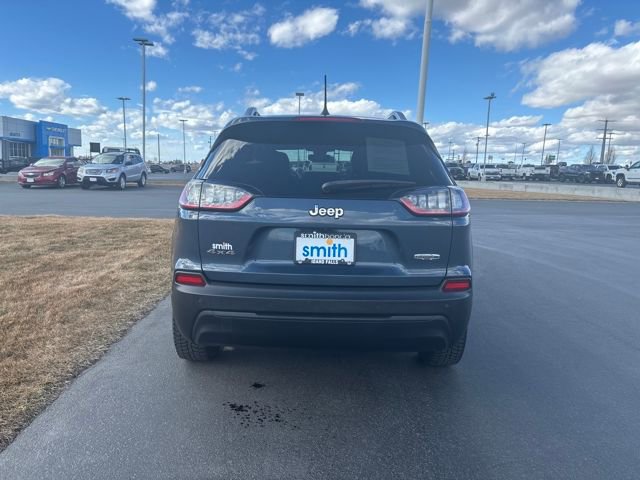 Used 2019 Jeep Cherokee Latitude Plus w/ Comfort/Convenience Group image 4