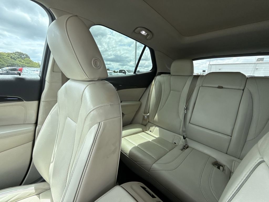 Used 2021 Buick Envision Essence image 10