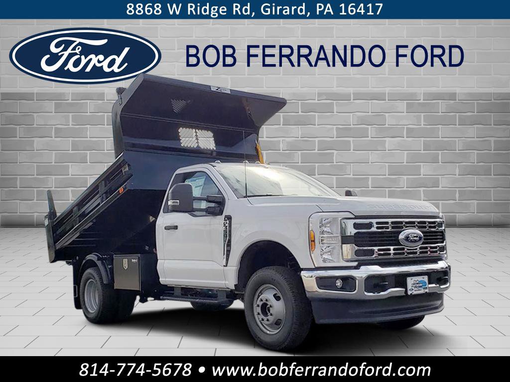New 2025 Ford F350 XL w/ XL Chrome Package