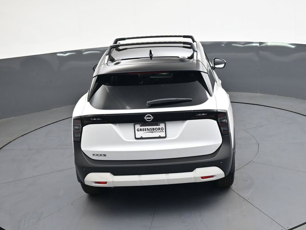 Certified 2026 Nissan Kicks SV w/ Charging Package FWD image 32