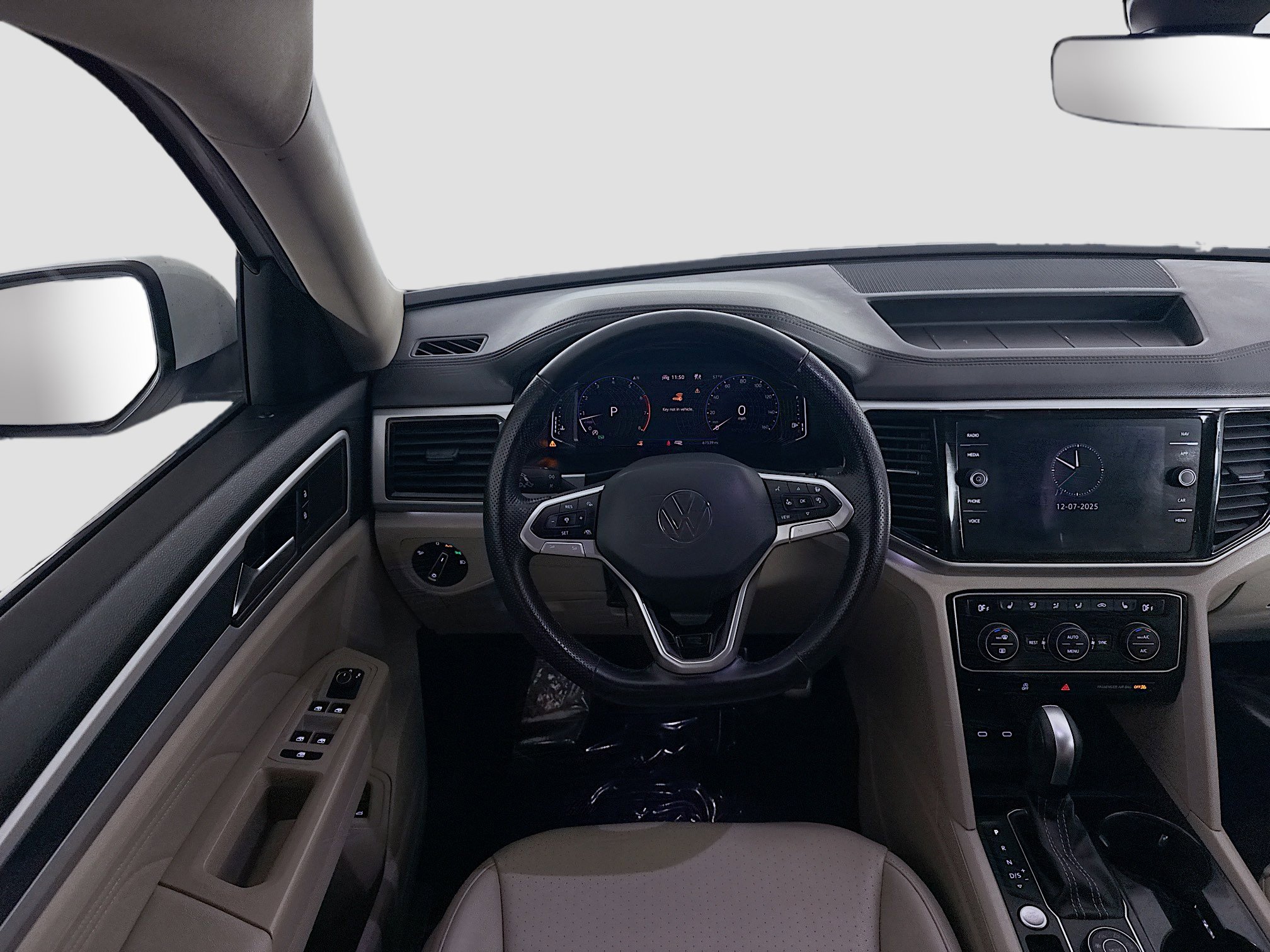 Used 2021 Volkswagen Atlas SEL R-Line image 17