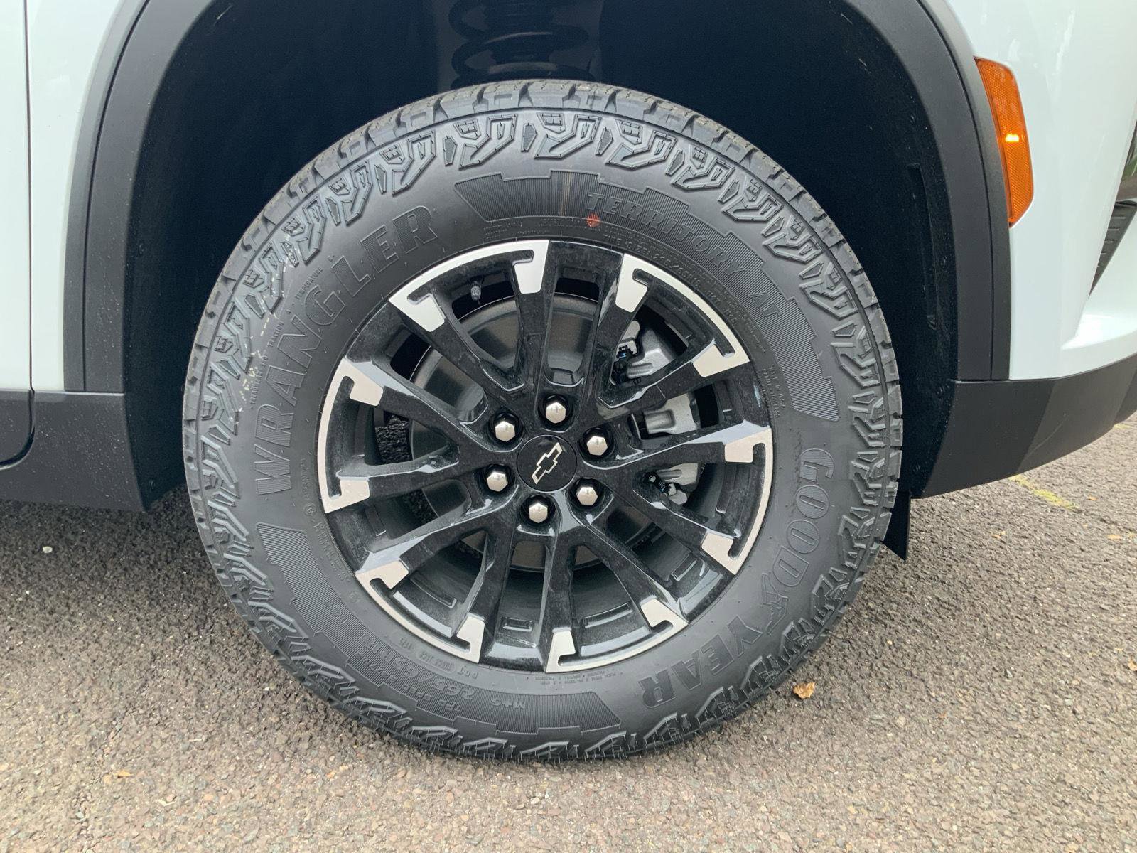 New 2026 Chevrolet Traverse Z71 w/ Driver Confidence Package image 9