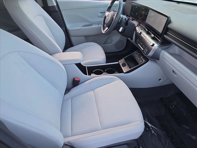Used 2025 Hyundai Kona SEL AWD/4WD image 21