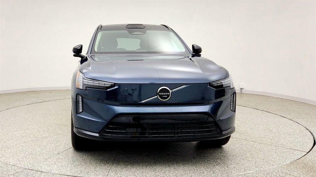 Used 2025 Volvo EX90 Plus AWD/4WD image 2