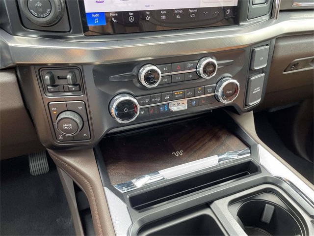 New 2025 Ford F250 King Ranch w/ Chrome Package image 13