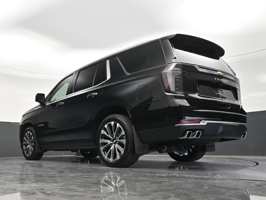 Used 2025 Chevrolet Tahoe High Country RWD image 24