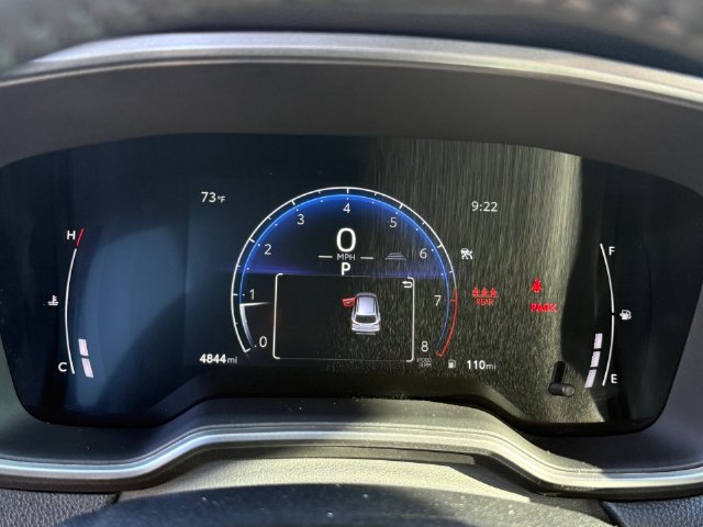 Used 2025 Toyota Corolla Cross XLE FWD image 14