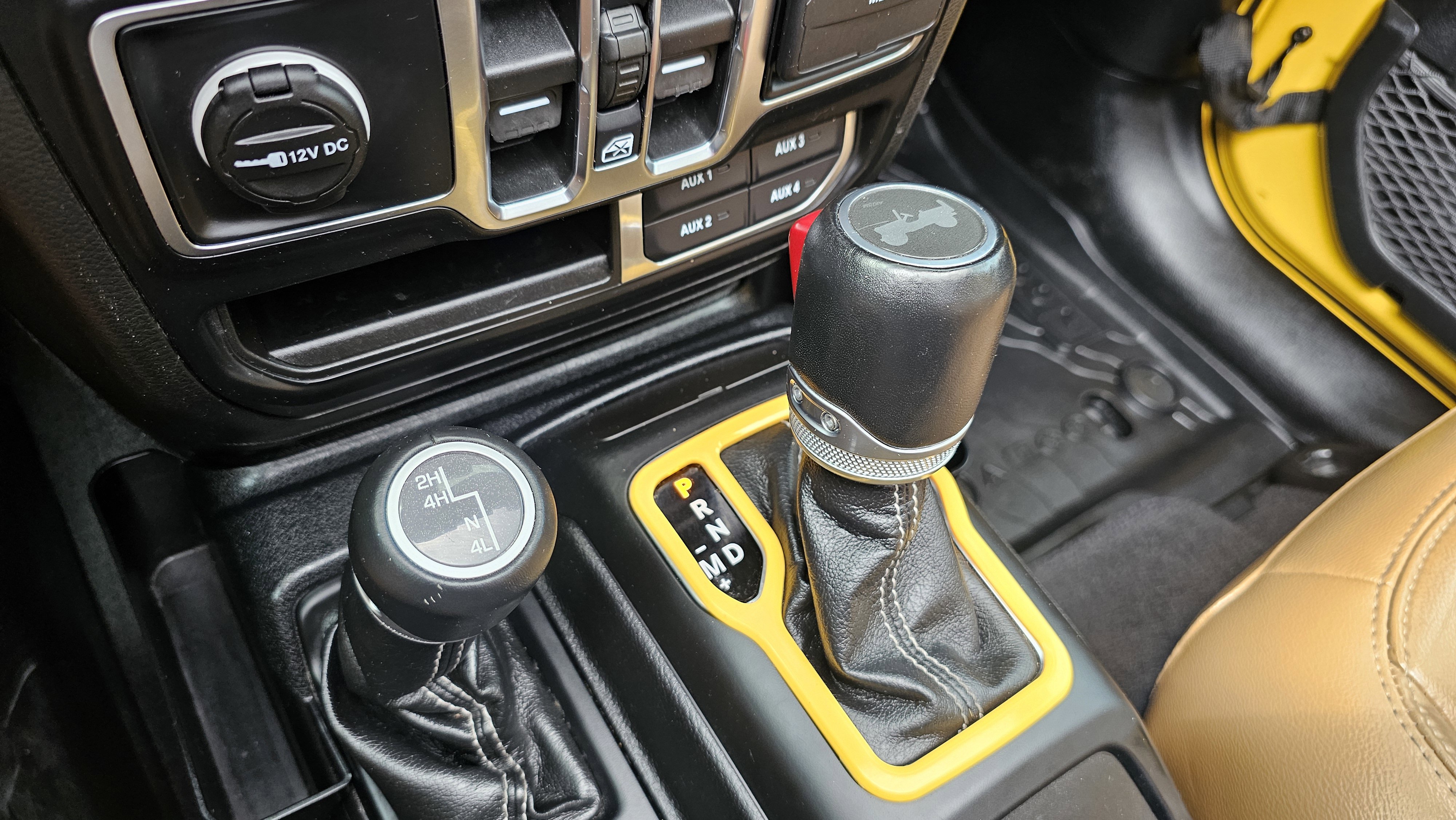 Used 2021 Jeep Wrangler Unlimited Sahara image 37