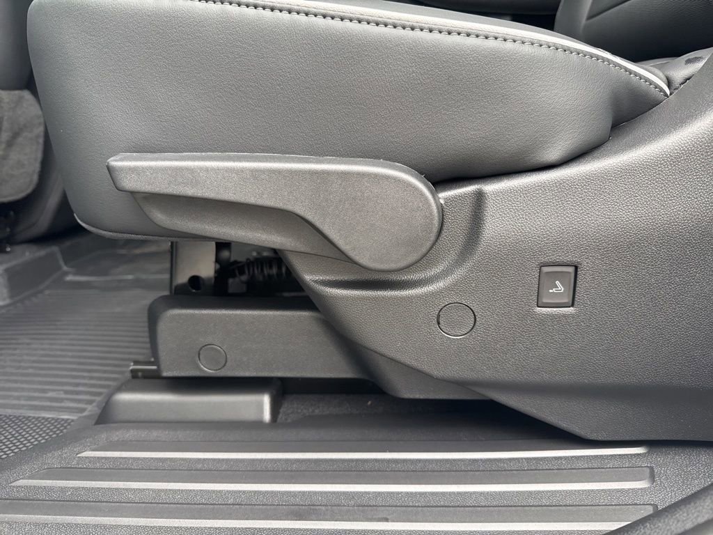New 2026 Buick Enclave Preferred w/ Power Package FWD image 52