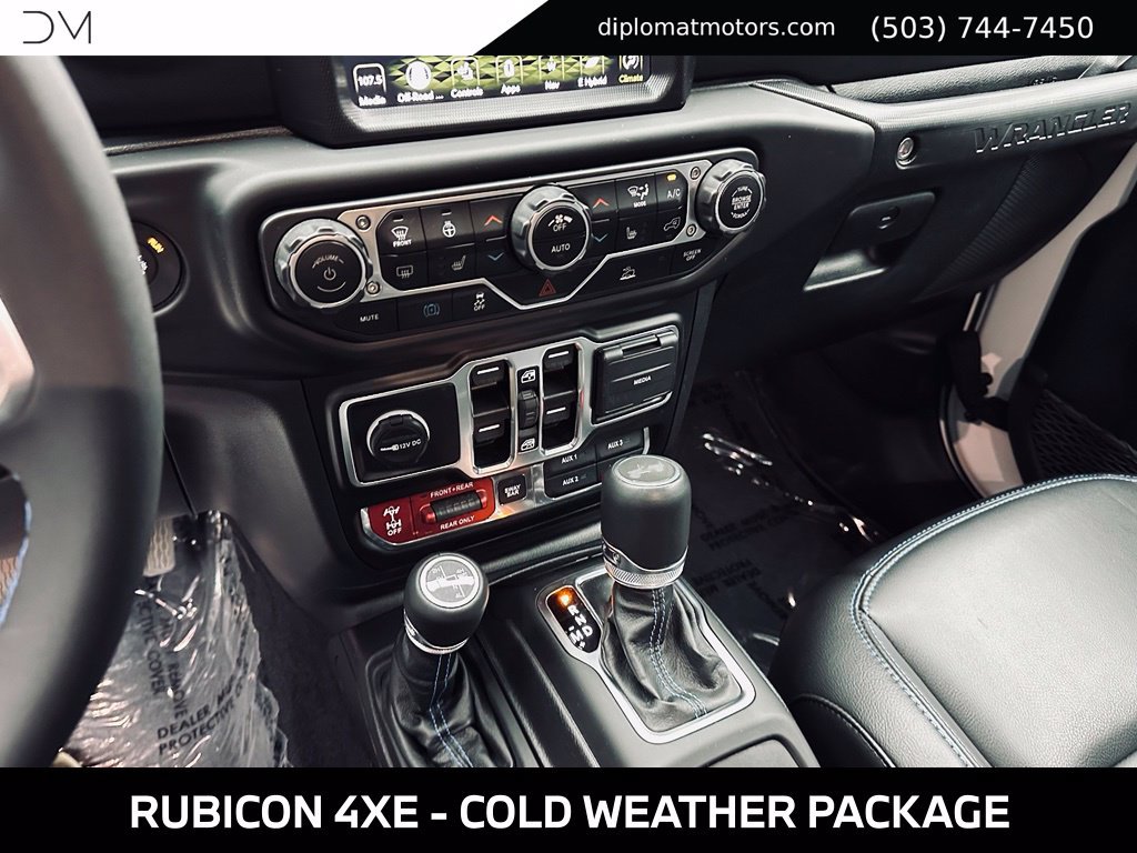 Used 2023 Jeep Wrangler Unlimited Rubicon 4xe w/ Cold Weather Group AWD/4WD image 31