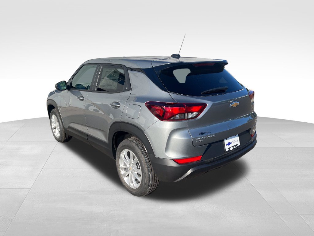New 2026 Chevrolet TrailBlazer LS w/ LS Convenience Package AWD/4WD image 3