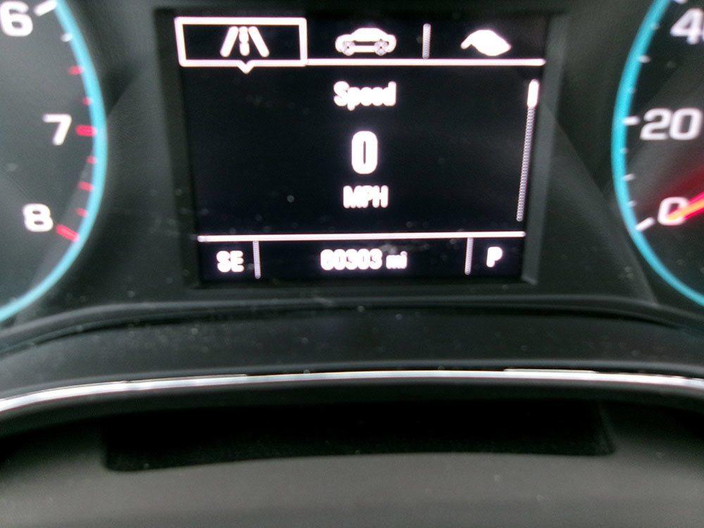 Used 2018 Chevrolet Cruze LT w/ Convenience Package FWD image 19