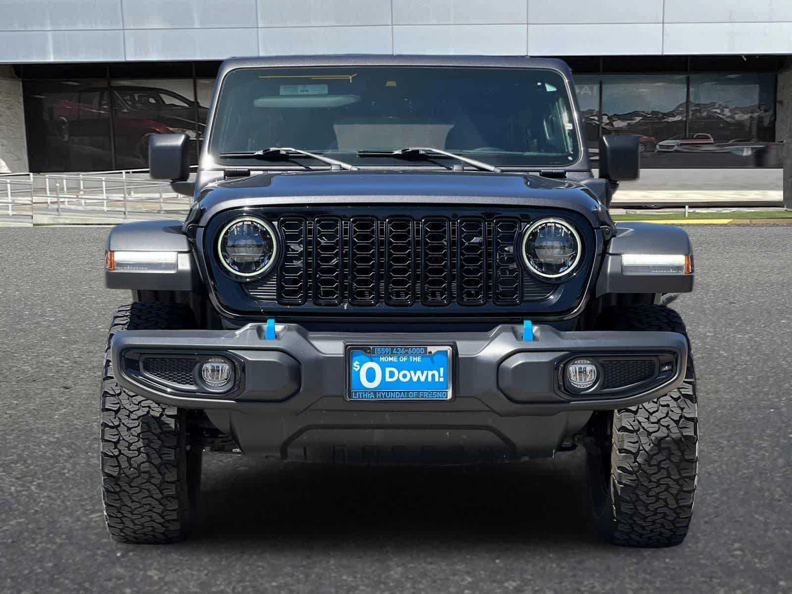 Used 2024 Jeep Wrangler Unlimited AWD/4WD image 11