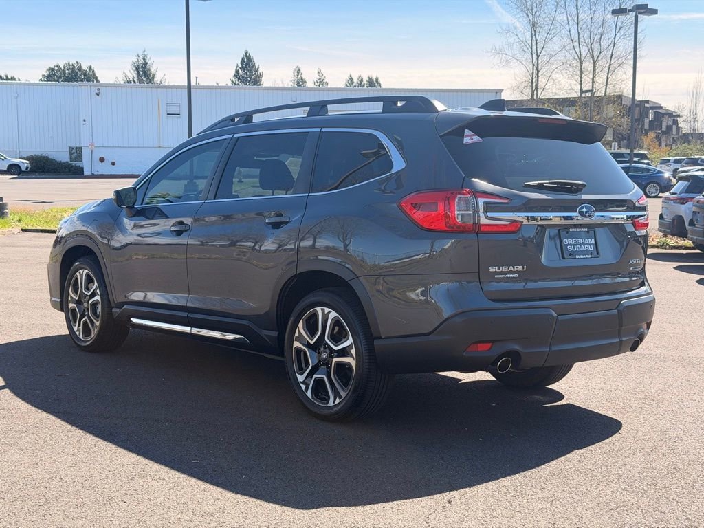 Used 2023 Subaru Ascent Limited image 5