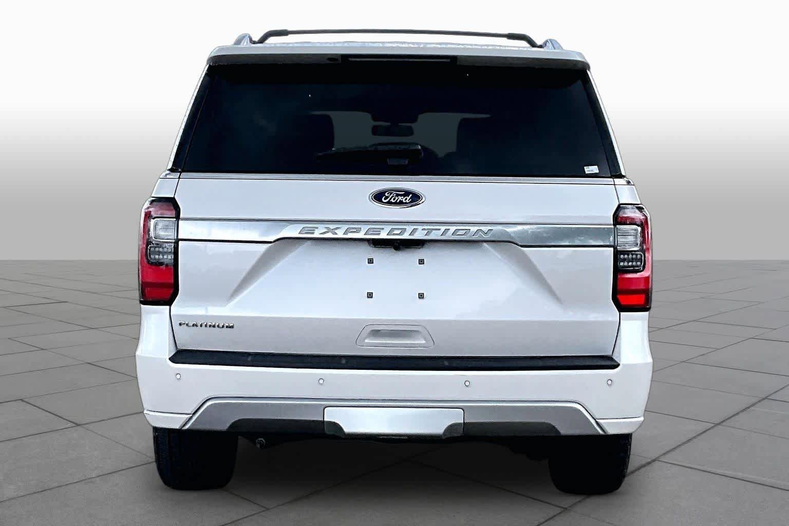 Used 2019 Ford Expedition Platinum image 5