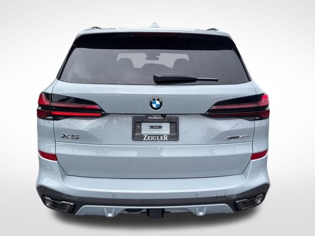 New 2026 BMW X5 xDrive40i w/ M Sport Package image 5