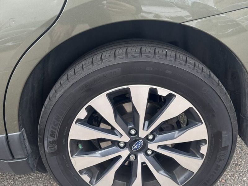 Used 2015 Subaru Outback 2.5i Limited image 17