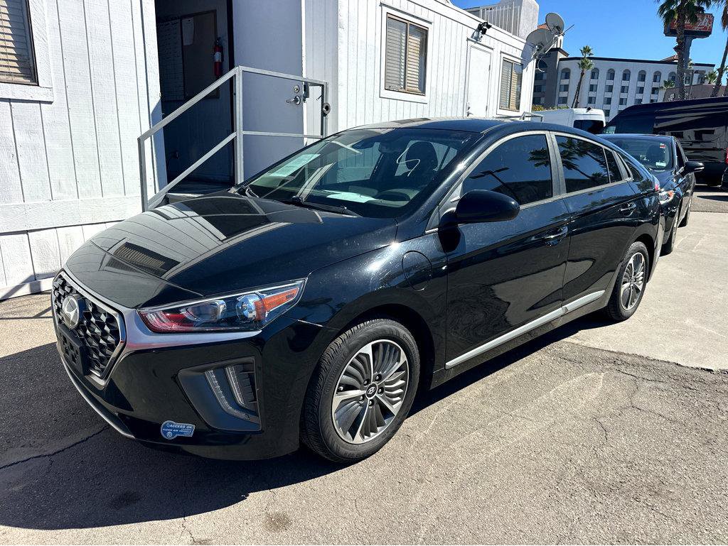 Used 2021 Hyundai Ioniq SE FWD image 4