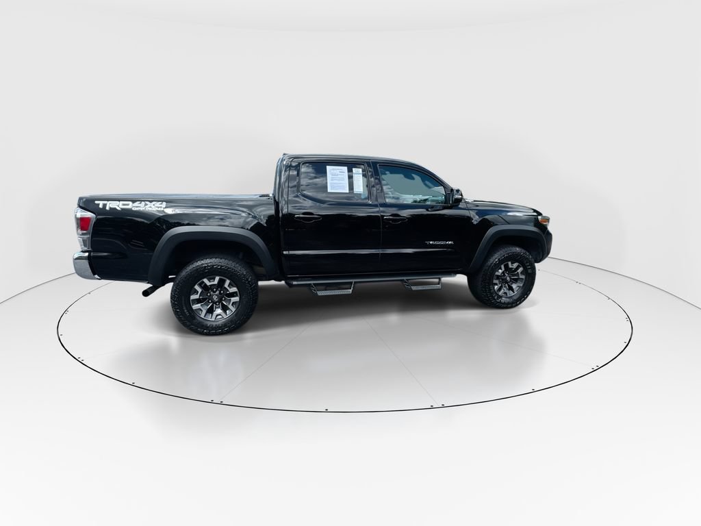 Used 2023 Toyota Tacoma TRD Off-Road AWD/4WD image 9
