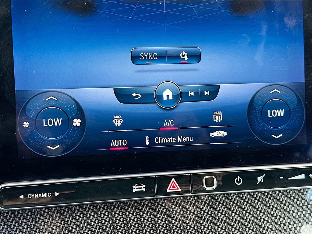 Used 2022 Mercedes-Benz C 300 4MATIC Sedan image 16