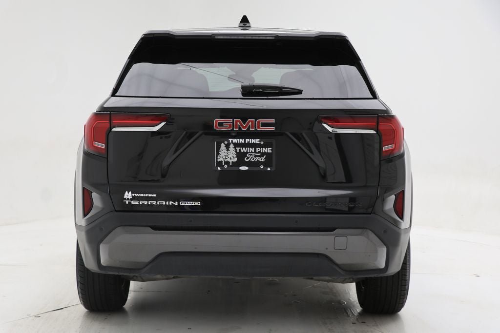 Used 2025 GMC Terrain Elevation image 7