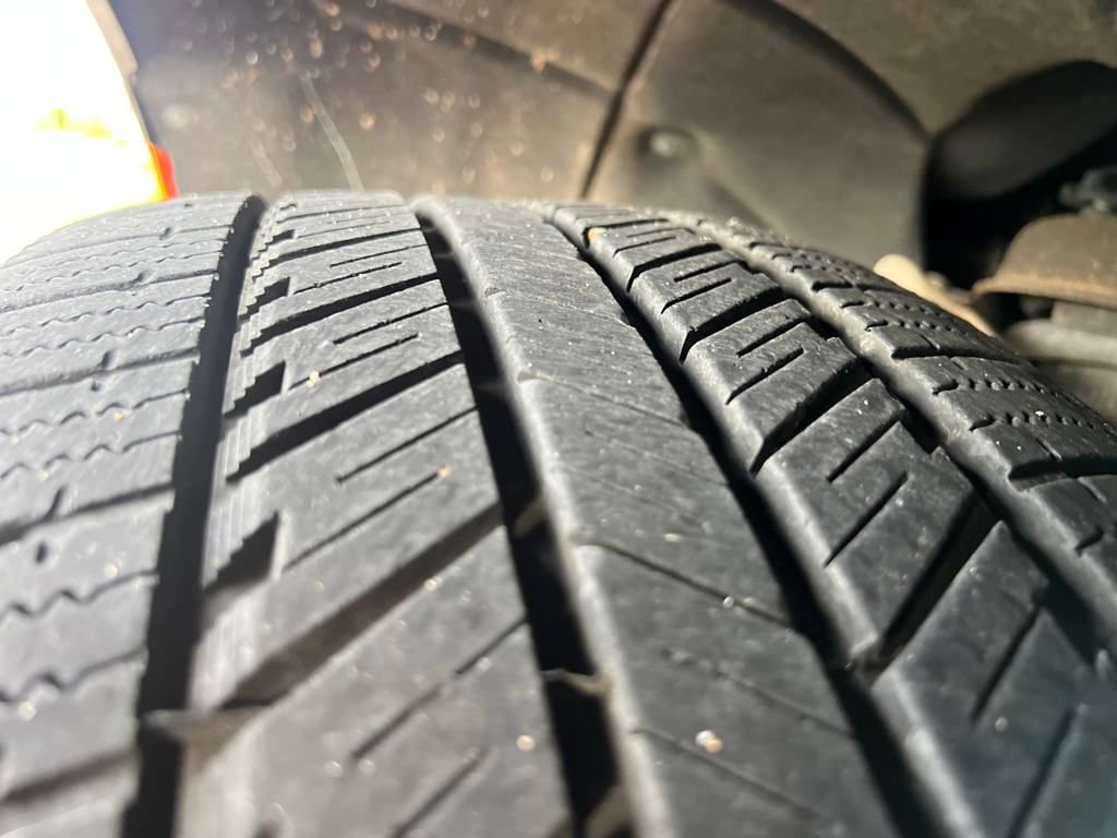 Used 2023 GMC Yukon XL SLT image 20