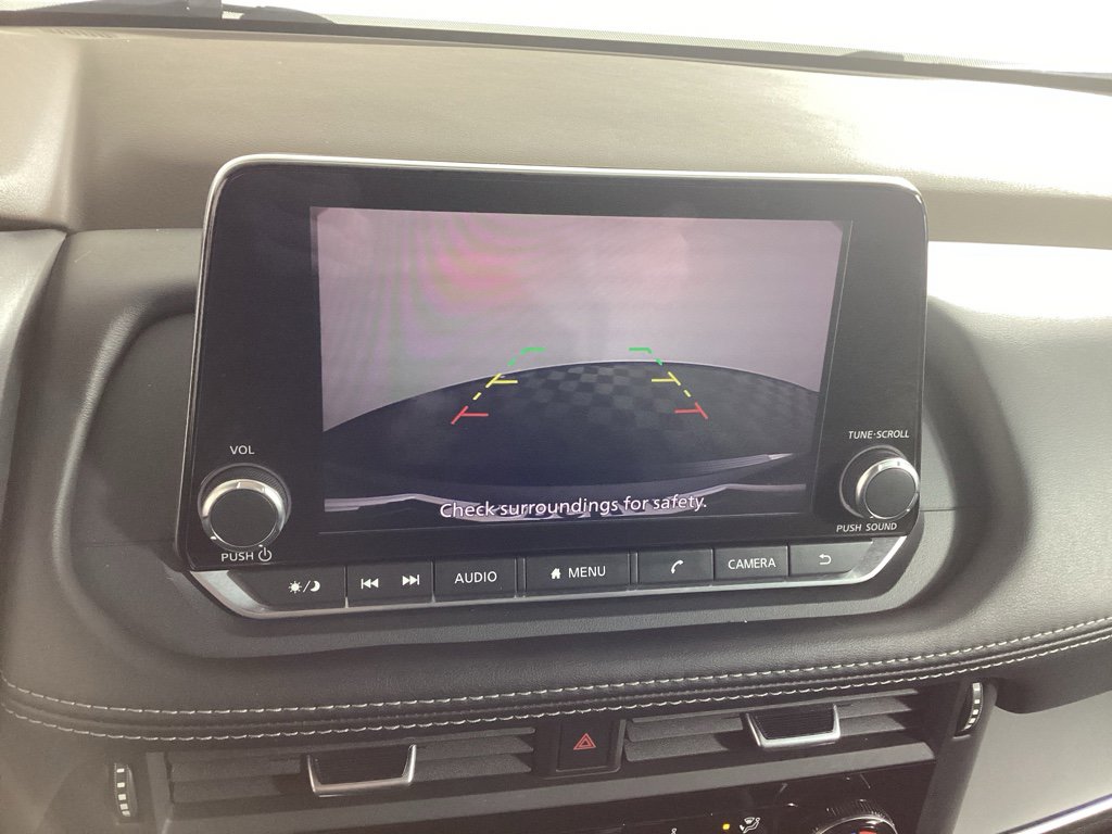 Used 2022 Nissan Rogue S image 28