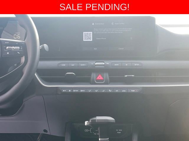 Used 2025 Kia K4 LXS image 17