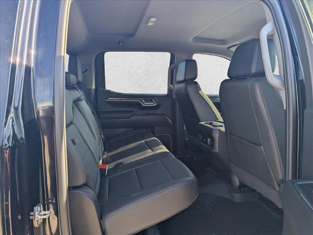 Used 2023 Chevrolet Silverado 1500 RST AWD/4WD image 18
