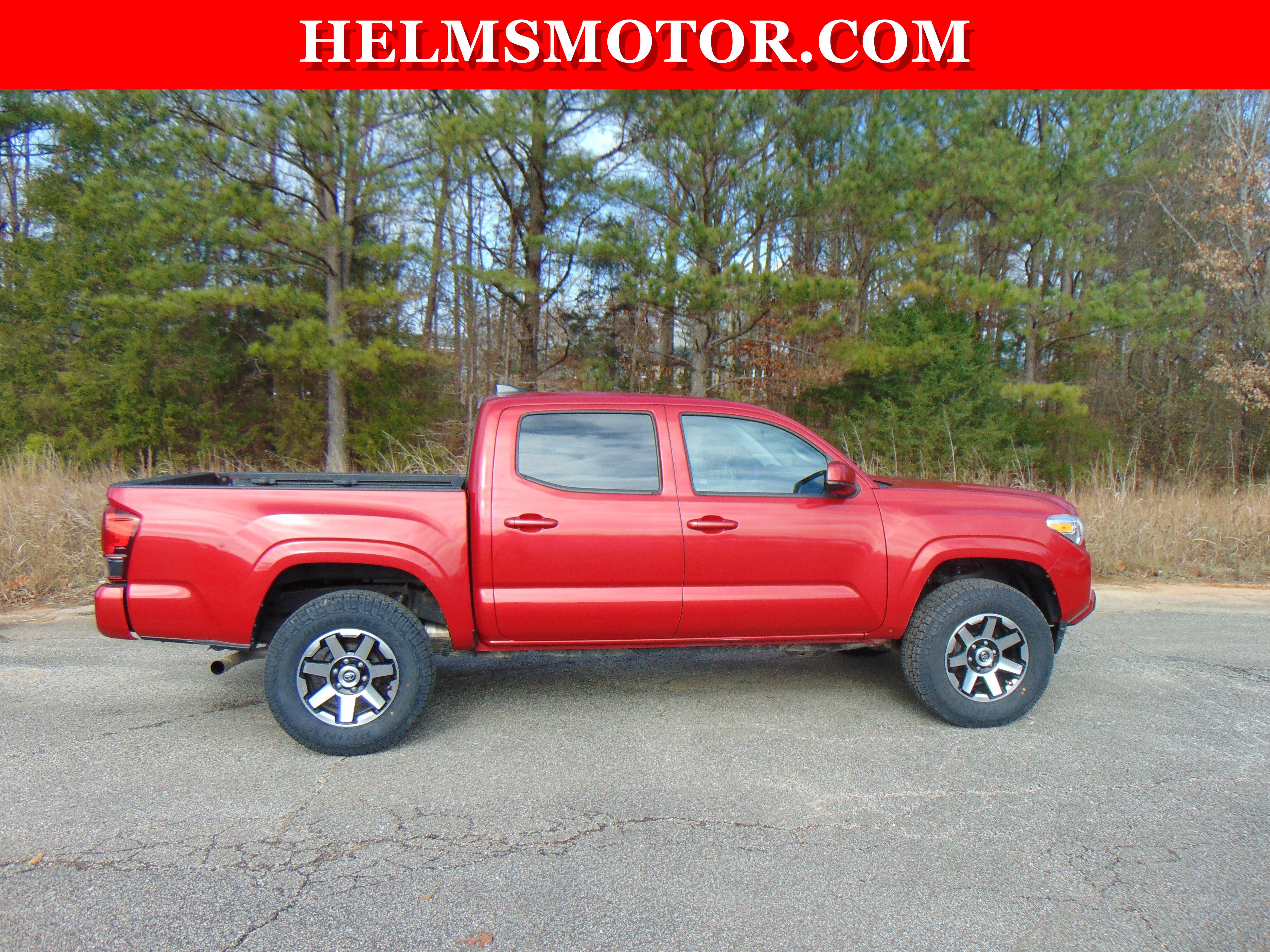 Used 2020 Toyota Tacoma SR image 10