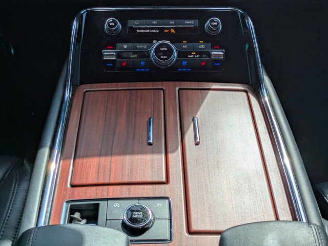 Used 2022 Lincoln Navigator L Reserve AWD/4WD image 19