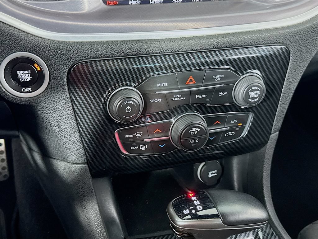 Used 2019 Dodge Charger GT w/ Performance Handling Group RWD image 18